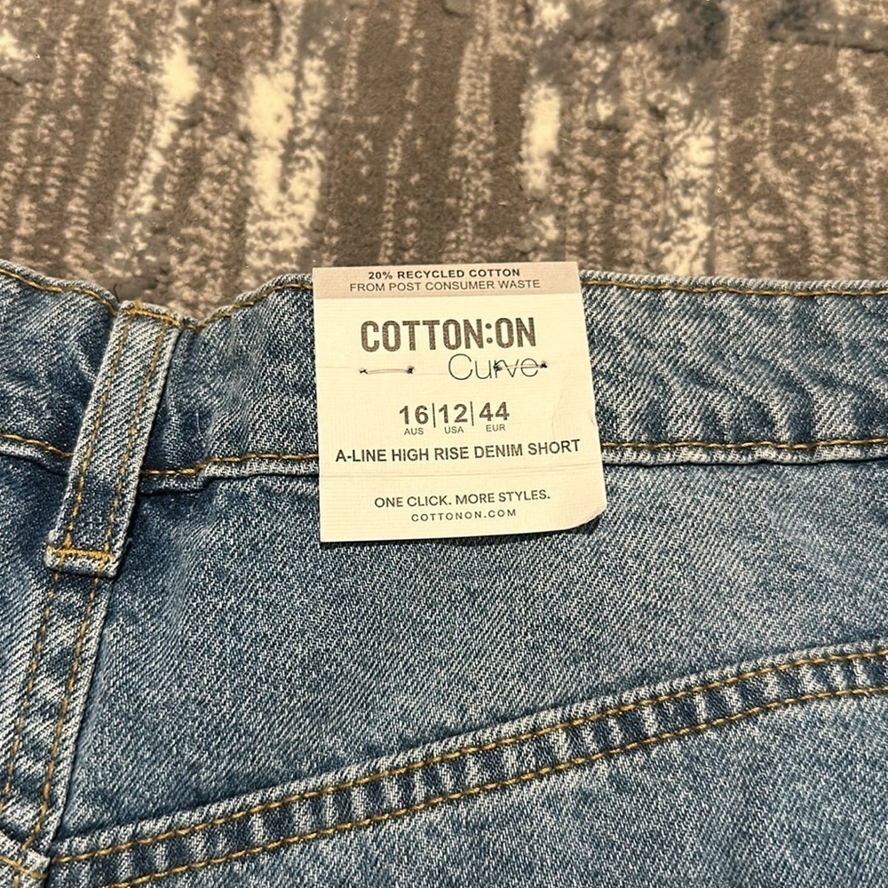 Cotton On Curve A-Line High Rise Denim Short- Size 12 - Picture 3 of 8